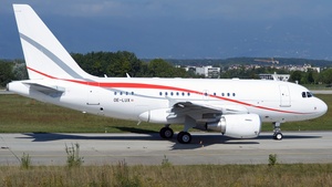 Photo of OE-LUX - Airbus A318-112(CJ) Elite operated by Tyrolean Jet Service