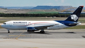 Photo of XA-AMX - Boeing 767-25D(ER) operated by Aeroméxico