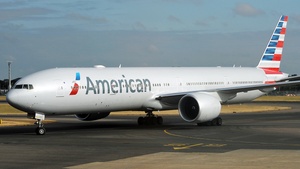 Photo of N719AN - Boeing 777-323(ER) operated by American Airlines