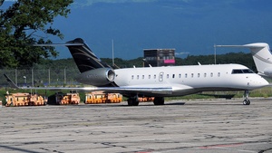 Photo of N709FG - Bombardier Global Express XRS operated by Bombardier Aerospace