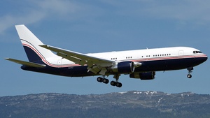 Photo of N2767 - Boeing 767-238(ER) operated by Google