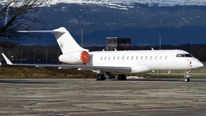 Photo of G-RAAA - Bombardier Global Express XRS operated by Ocean Sky