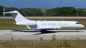 Photo of HB-JIH - Bombardier Global 5000 operated by Albinati Aeronautics
