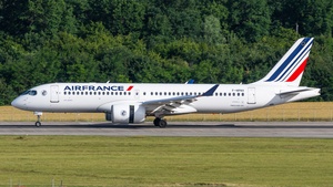 Photo of F-HPNV - Airbus A220-300 operated by Air France