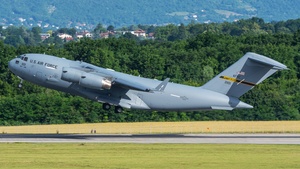 Photo of 02-1101 - Boeing C-17A Globemaster III operated by US Air Force