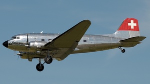 Photo of N431HM - Douglas DC-3C operated by Private