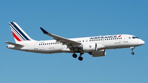 Photo of F-HOZA - Airbus A220-300 operated by Air France