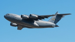 Photo of 03-3125 - Boeing C-17A Globemaster III operated by US Air Force