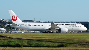 Photo of JA862J - Boeing 787-9 Dreamliner operated by Japan Airlines