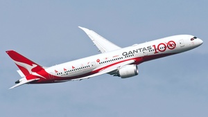 Photo of VH-ZNJ - Boeing 787-9 Dreamliner operated by Qantas