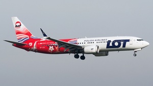 Photo of SP-LVL - Boeing 737 MAX 8 operated by LOT Polish Airlines