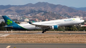 Photo of EI-EIK - Airbus A330-302 operated by Aer Lingus