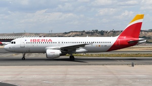 Photo of EC-IZR - Airbus A320-214 operated by Iberia