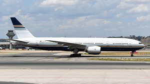 Photo of EC-MUA - Boeing 777-212(ER) operated by Privilege Style