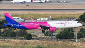 Photo of HA-LZM - Airbus A321-271NX operated by Wizz Air