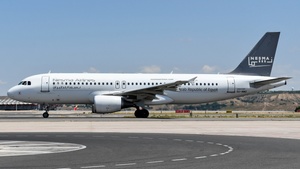 Photo of SU-NMG - Airbus A320-214 operated by Nesma Airlines