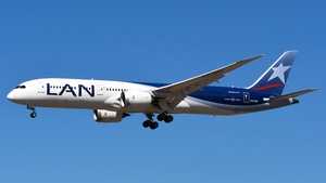 Photo with serial 38764 - Boeing 787-9 Dreamliner
