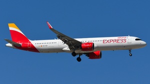 Photo of EC-OCI - Airbus A321-271NX operated by Iberia Express