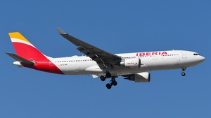 Photo of EC-MNL - Airbus A330-202 operated by Iberia