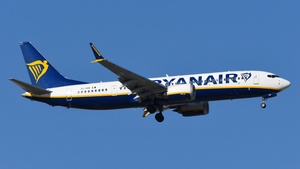 Photo of EI-IHO - Boeing 737 MAX 8-200 operated by Ryanair