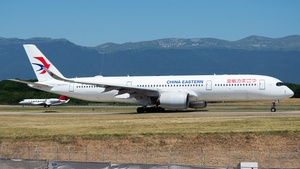 Photo of B-32A8 - Airbus A350-941 operated by China Eastern Airlines