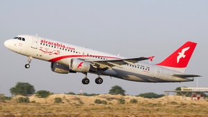 Photo of A6-ABB - Airbus A320-214 operated by Air Arabia