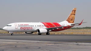 Photo of VT-AXF - Boeing 737-8Q8 operated by Air India Express