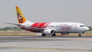 Photo of VT-AXC - Boeing 737-8BK operated by Air India Express