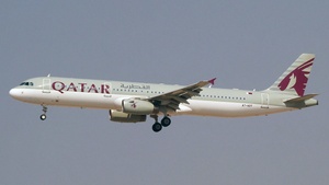Photo of A7-ADT - Airbus A321-231 operated by Qatar Airways