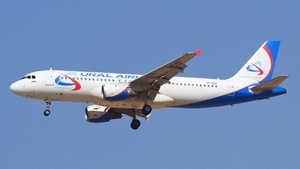 Photo of VP-BQZ - Airbus A320-211 operated by Ural Airlines