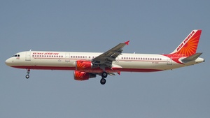 Photo of VT-PPF - Airbus A321-211 operated by Air India