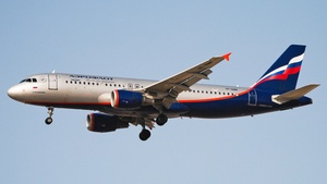 Photo with serial 2233 - Airbus A320-214