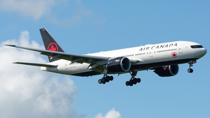 Photo of C-FIUJ - Boeing 777-233(LR) operated by Air Canada
