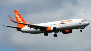 Photo of C-GFEH - Boeing 737-8GS operated by Sunwing Airlines
