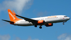 Photo of C-GNCH - Boeing 737-81D operated by Sunwing Airlines
