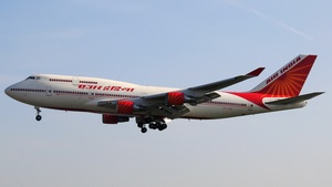 Photo of VT-EVA - Boeing 747-437 operated by Air India