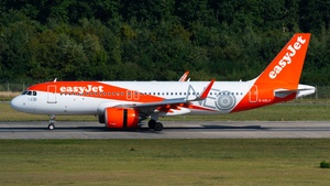 Photo of G-UZLV - Airbus A320-251N operated by easyJet