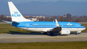 Photo of PH-BGO - Boeing 737-7K2 operated by KLM Royal Dutch Airlines