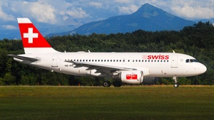 Photo of HB-IPR - Airbus A319-112 operated by Swiss International Air Lines