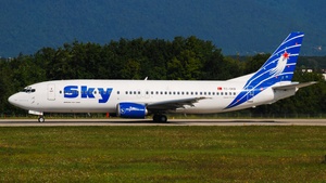 Photo of TC-SKB - Boeing 737-430 operated by Sky Airlines
