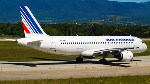 Photo of F-GFKZ - Airbus A320-211 operated by Air France