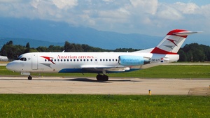 Photo of OE-LFI - Fokker 70 operated by Austrian Arrows (opb Tyrolean Airways)