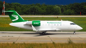 Photo of EZ-B023 - Bombardier Challenger 605 operated by Government of Turkmenistan