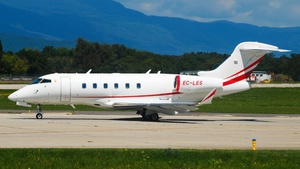 Photo of EC-LES - Bombardier Challenger 300 operated by TAG Aviation España