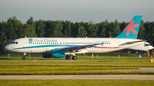Photo of G-OOPU - Airbus A320-214 operated by First Choice Airways
