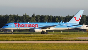 Photo of G-OOBE - Boeing 757-28A operated by Thomson Airways