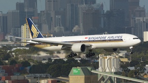 Photo of 9V-SWQ - Boeing 777-312(ER) operated by Singapore Airlines