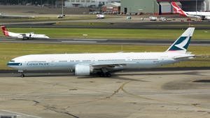 Photo of B-KPZ - Boeing 777-367(ER) operated by Cathay Pacific Airways
