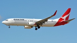 Photo of VH-VXI - Boeing 737-838 operated by Qantas