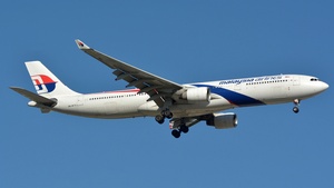 Photo of 9M-MTH - Airbus A330-323 operated by Malaysia Airlines